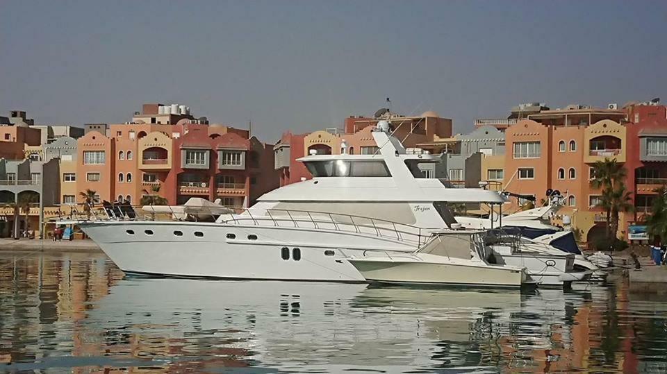 Apartman Eva Hurghada Bagian luar foto